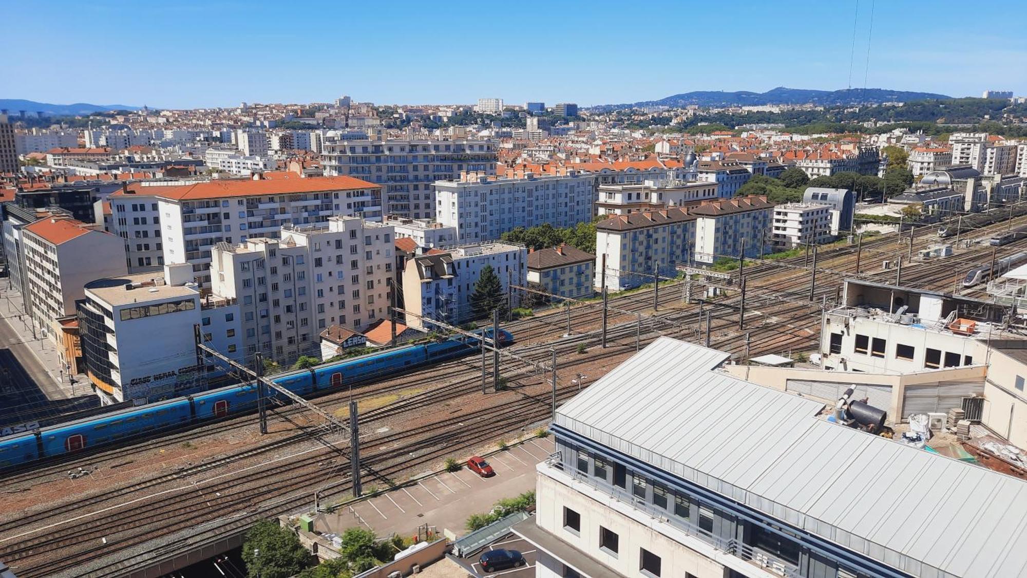 Terrasse De La Gare Leilighet Lyon Eksteriør bilde