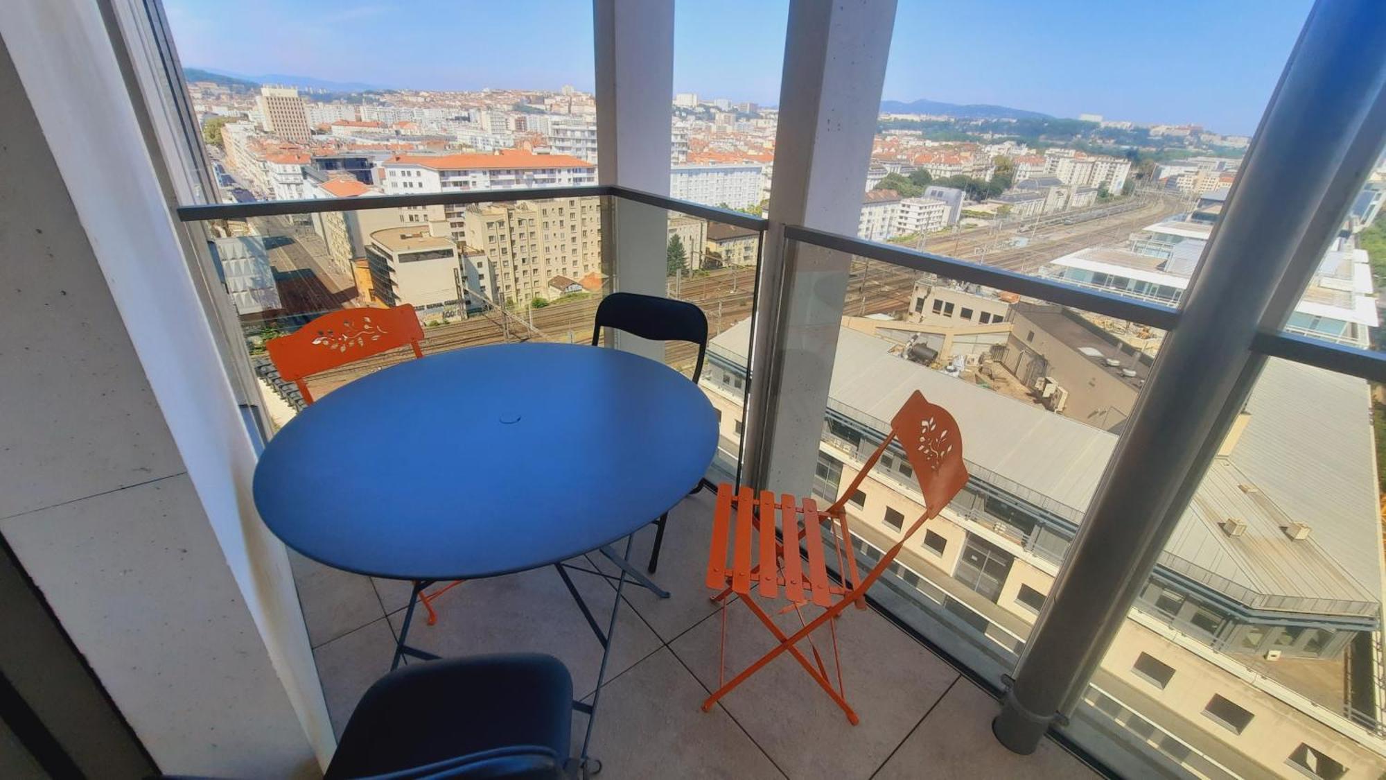 Terrasse De La Gare Leilighet Lyon Eksteriør bilde