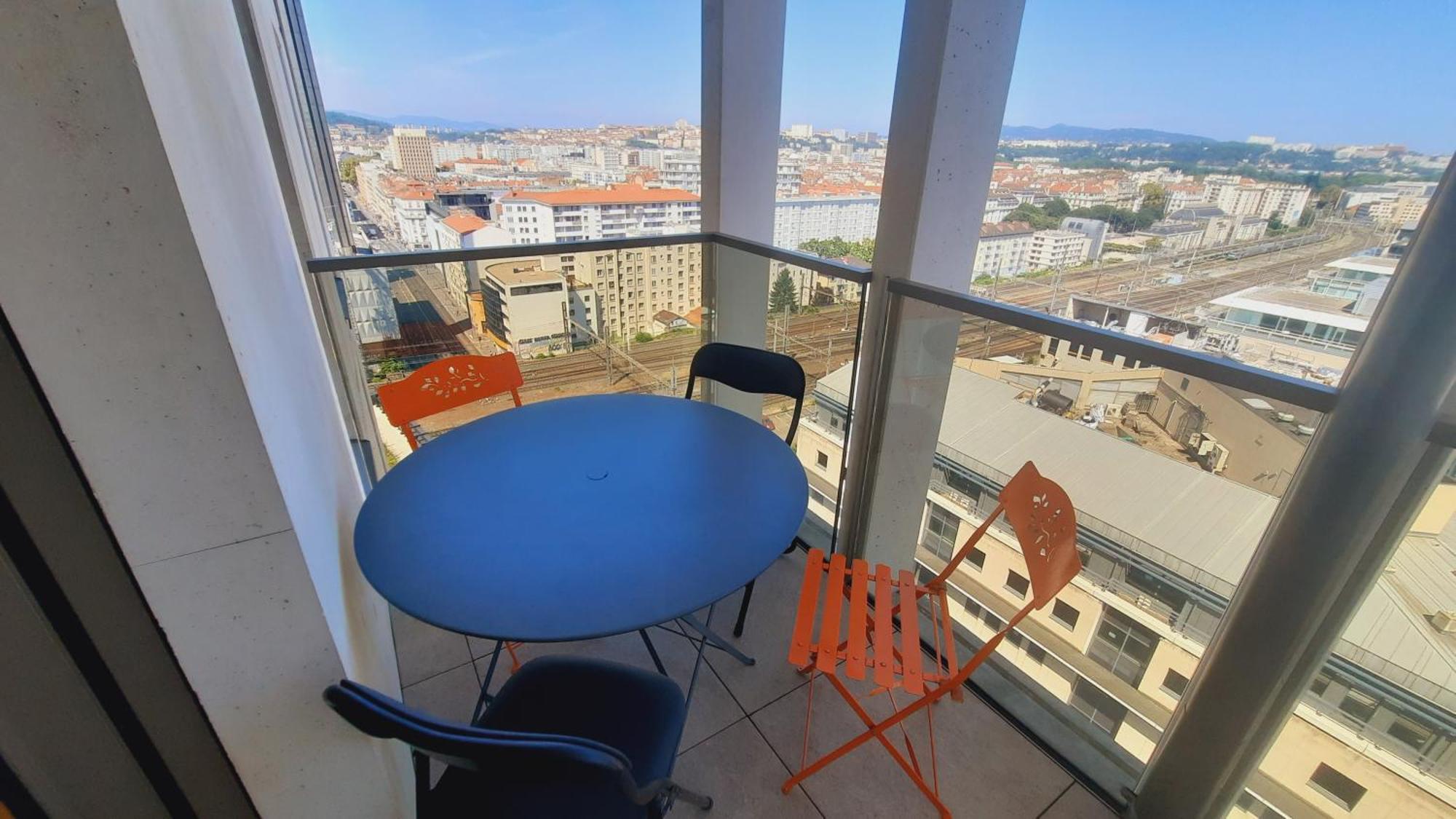 Terrasse De La Gare Leilighet Lyon Eksteriør bilde